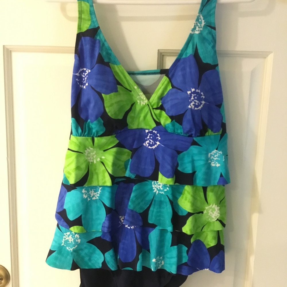 Tropical print top one piece swimsuit with black bottom. Built-in bra. Size 12.